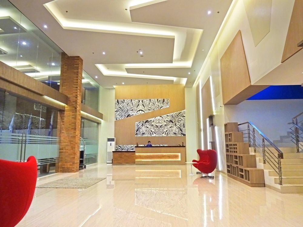 Hotel 88 Itc Fatmawati Jakarta By Wh Luaran gambar