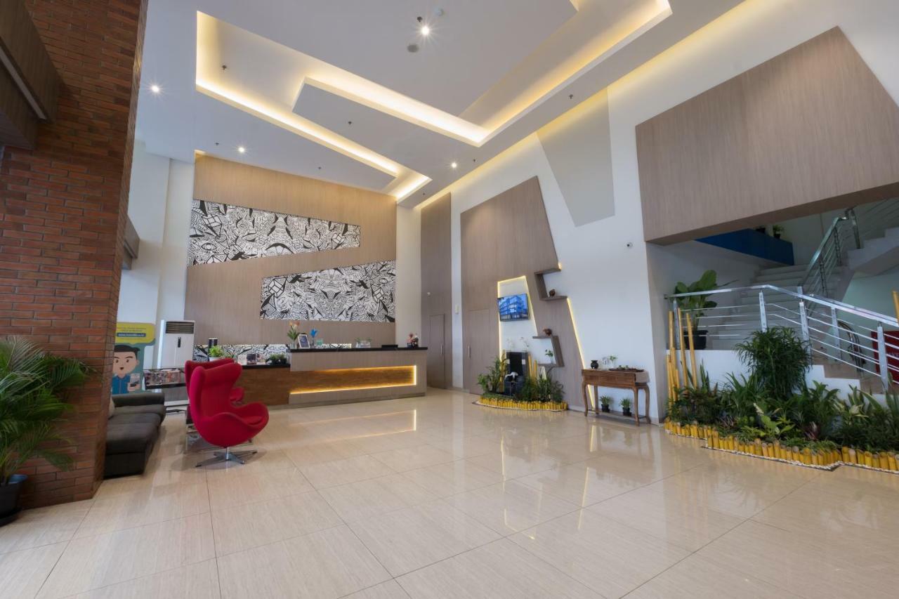 Hotel 88 Itc Fatmawati Jakarta By Wh Luaran gambar